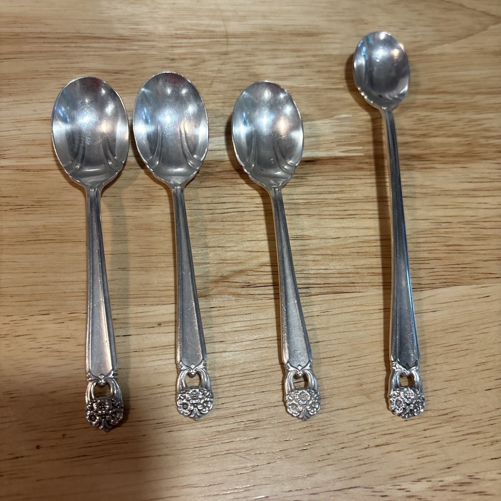 1847 Roger Bros Eternally Yours, Lot Of 3 Sugar Spoons And 1 Ice Tea Spoon